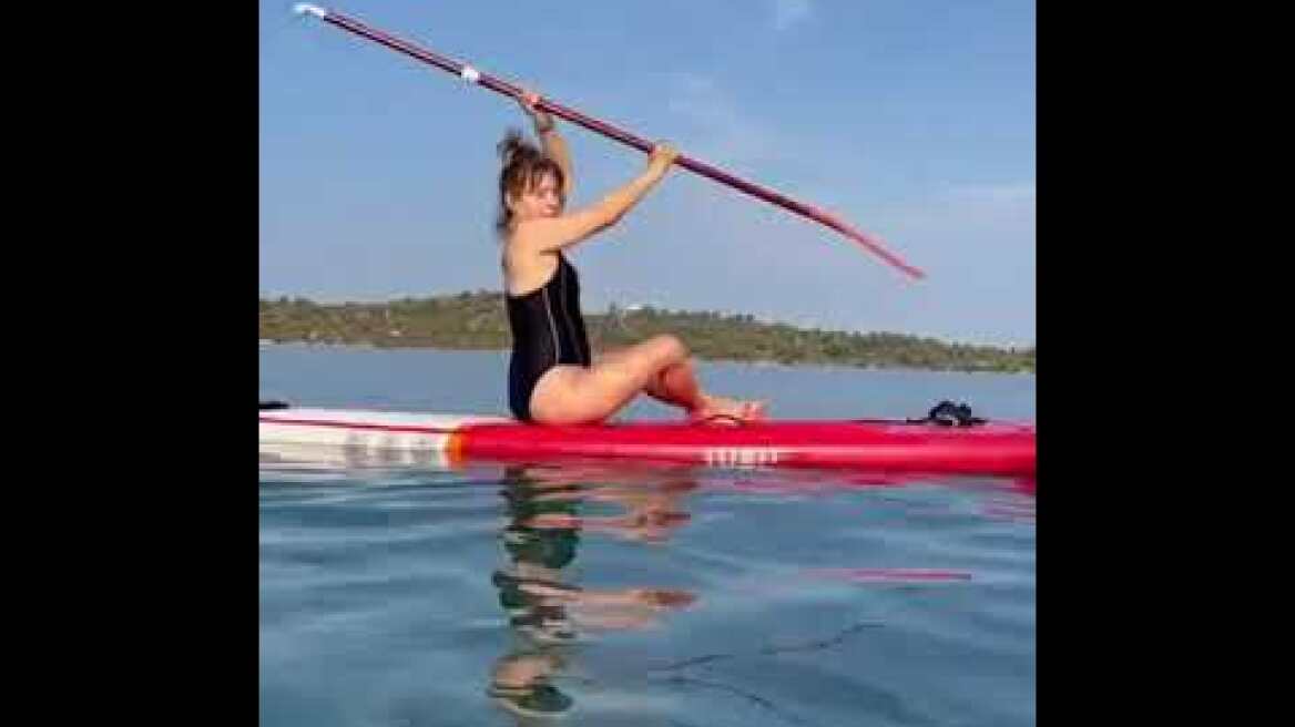 H ανάρτηση της Παπαδοπούλου ενώ κάνει sup - Βάζω κι εγώ το λιθαράκι μου στους Ολυμπιακούς Αγώνες