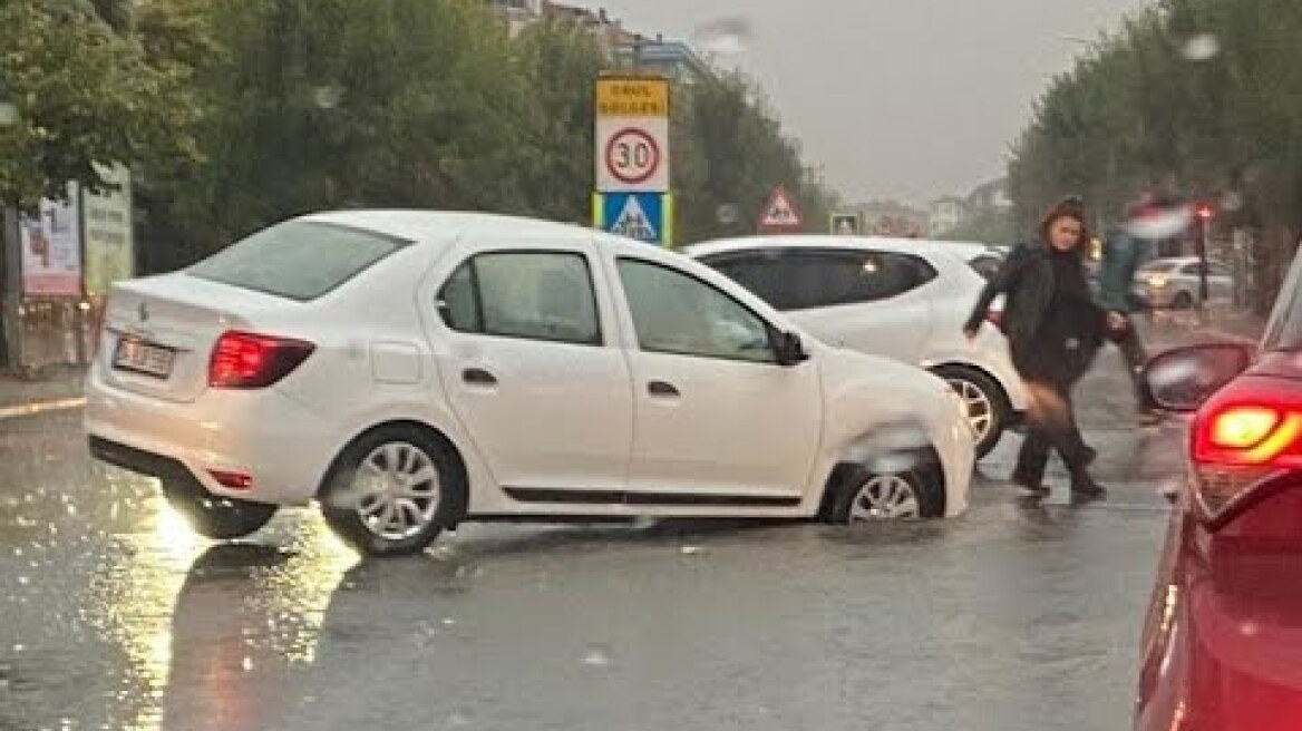 Χαμός με τις πλημμύρες στην Τουρκία