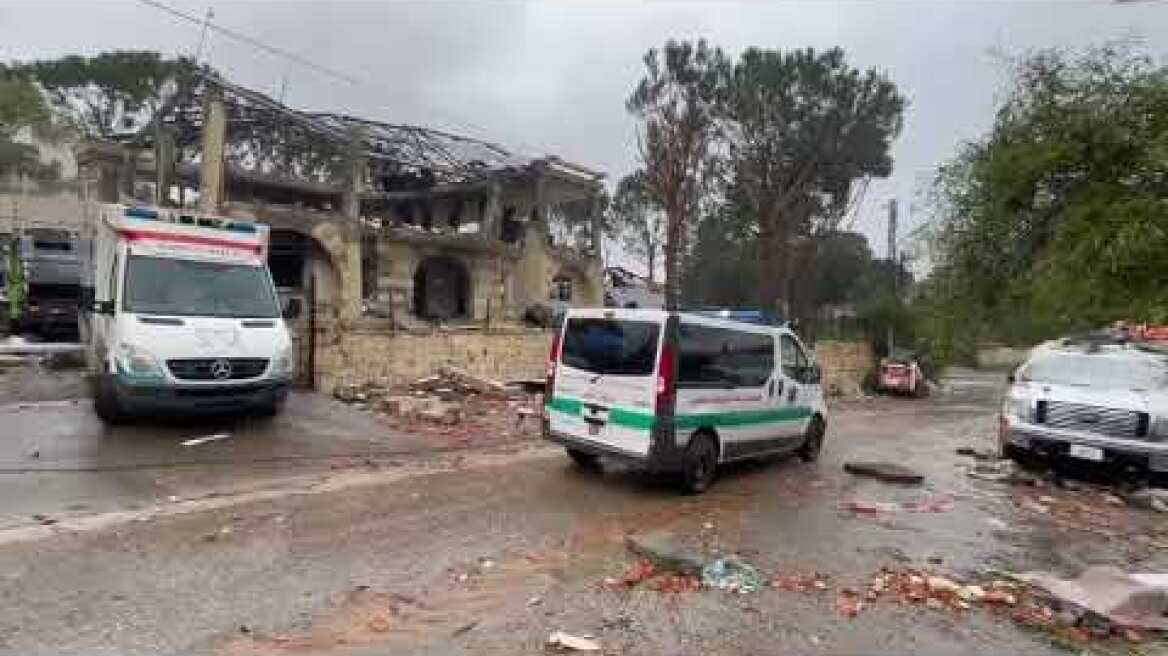 Πλάνα μετά από επίθεση στον Λίβανο (2)