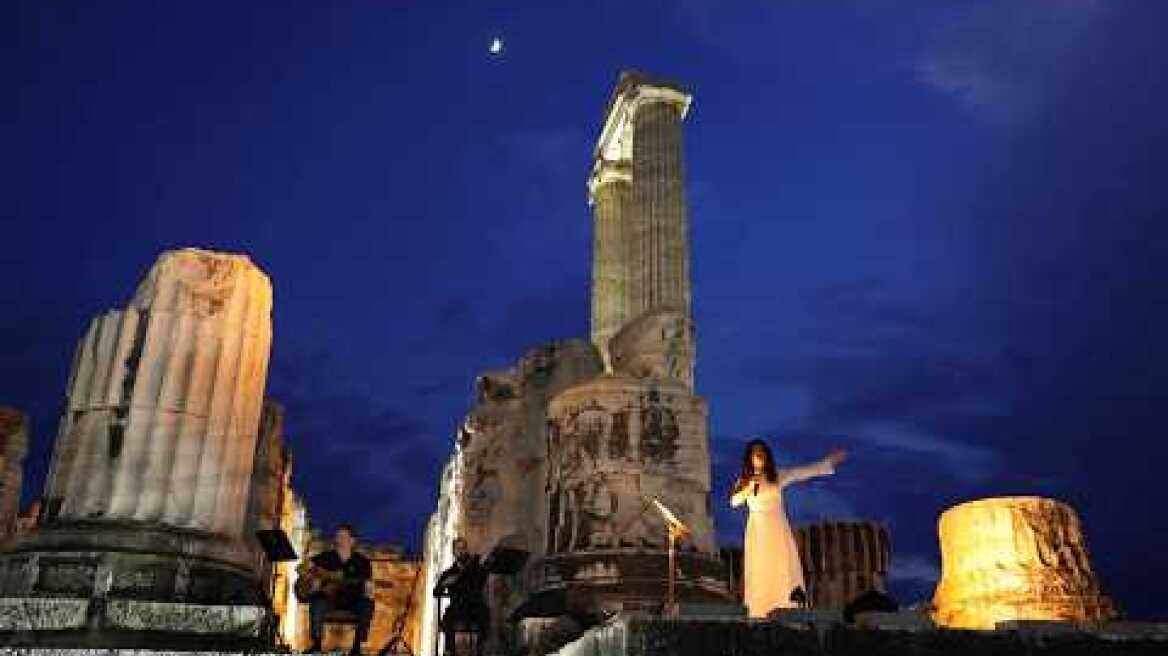 Epitaph of Seikilos | Betty  Harlafti