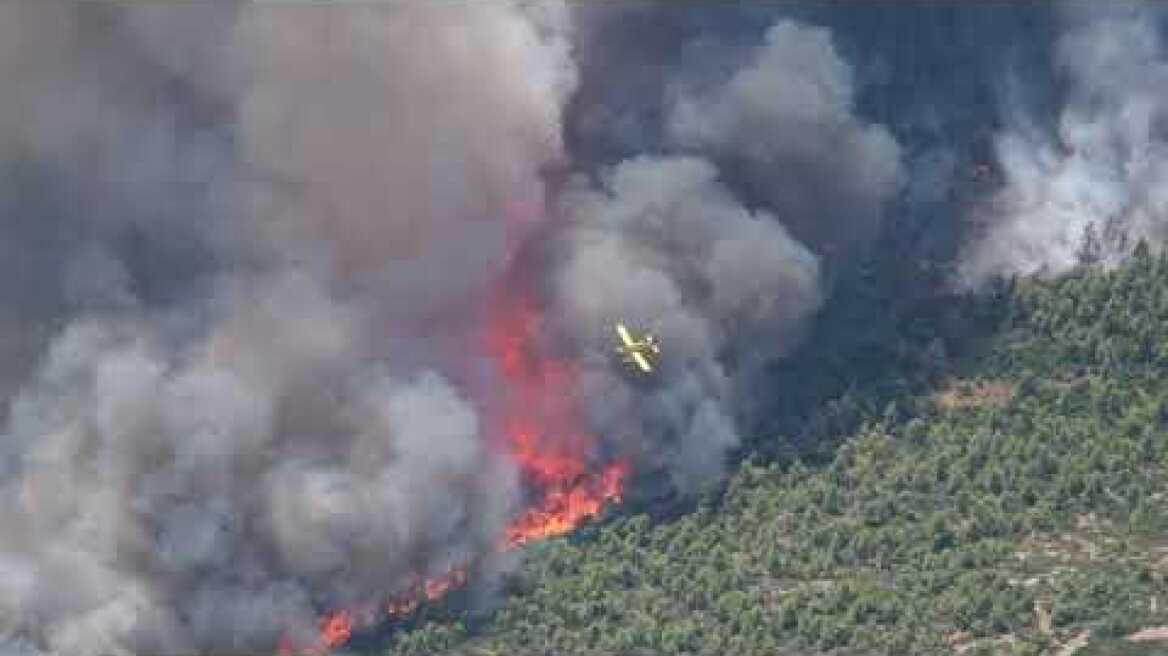 Ότι «είδε» το συντονιστικό ελικόπτερο της πυροσβεστικής: οι εντολές του χειριστή
