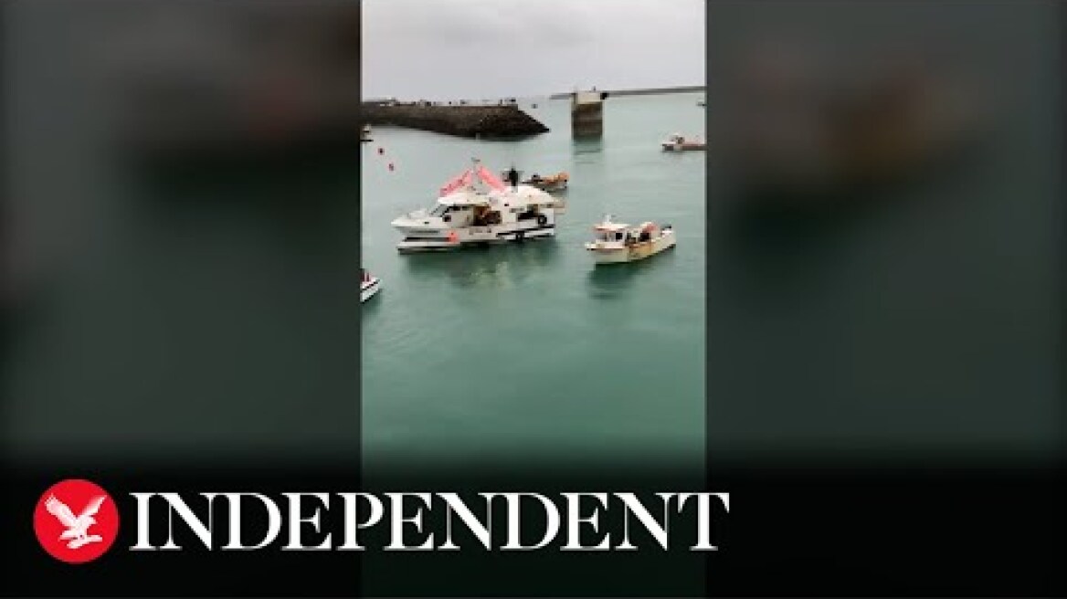 French boats protest in Jersey as post-Brexit tensions rise