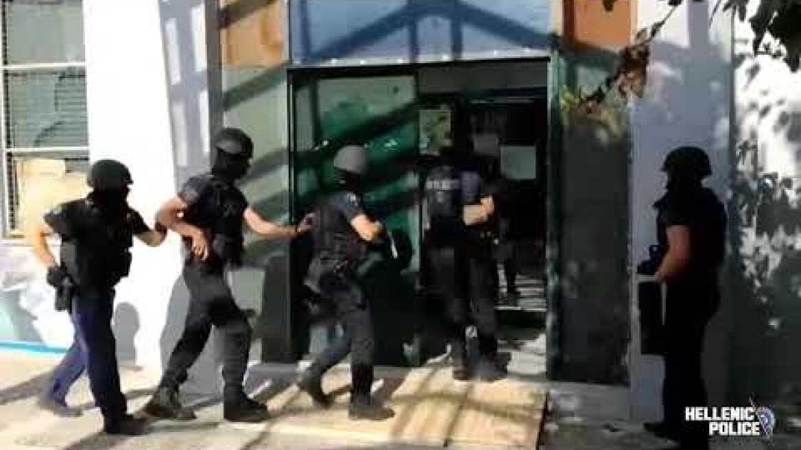 Αποδόθηκε στο Δήμο Πετρούπολης κτίριο που τελούσε υπό κατάληψη