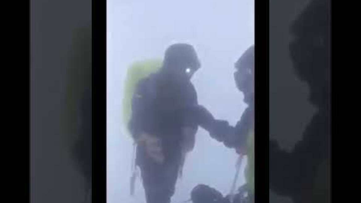 Τα «βατράχια» του Λιμενικού  στις 7 κορυφές του κόσμου