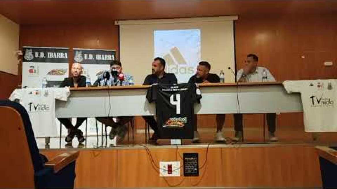 Diego Maradona Junios