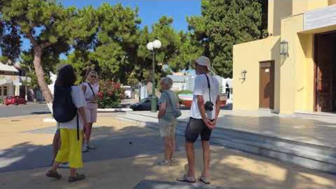 Λέρος: Μια άλλη ματιά στις διακοπές σε ένα ελληνικό νησί