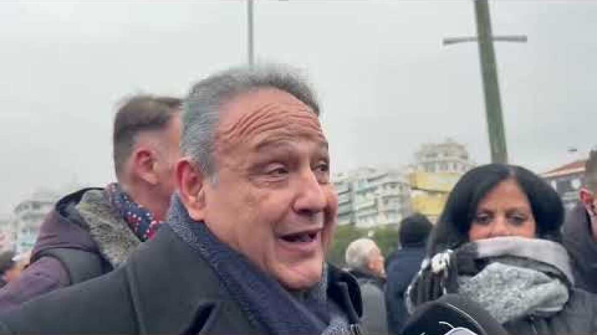 Δήλωση δημάρχου, Στέλιος Αγγελουδης