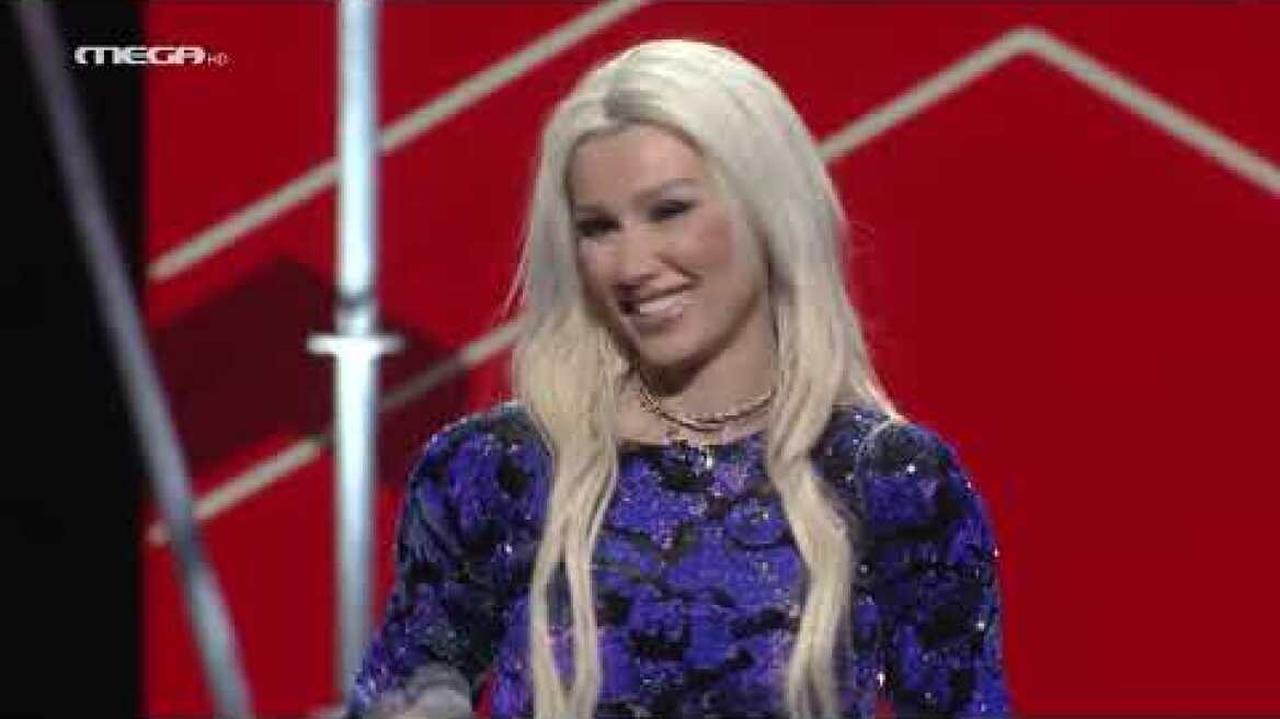 X-Factor: Η… απαστράπτουσα Έλενα Αύρα που αγαπά τους κριτές