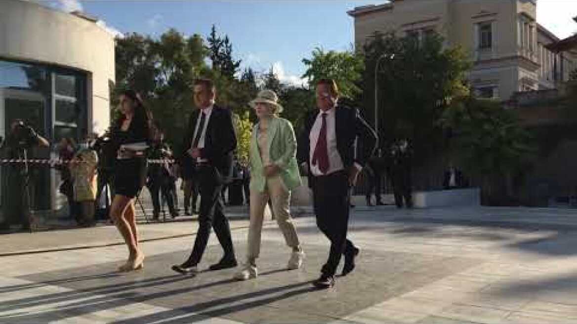 Επίθεση Βιτριόλι: Έφτασε στο Πρωτοδικείο Αθηνών η Ιωάννα Παλιοσπύρου