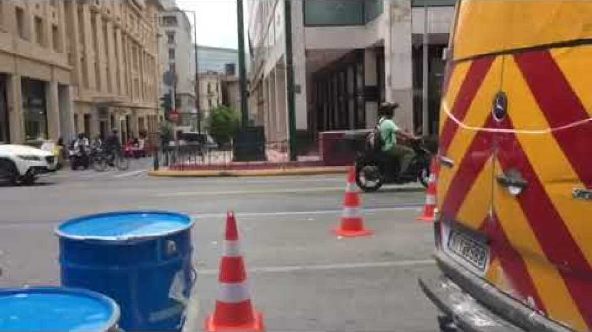 Κίνηση στο κέντρο της Αθήνας (1)