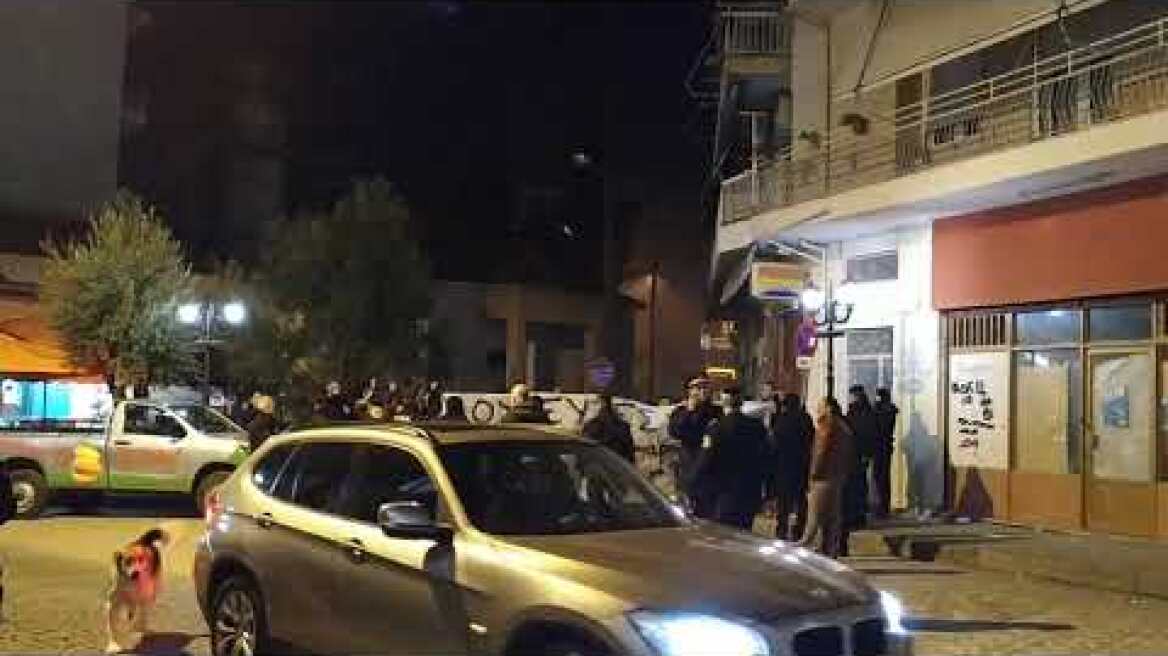 ΠΑΟΚτσηδες διέκοψαν την εκδήλωση Βορίδη στη Βεροια