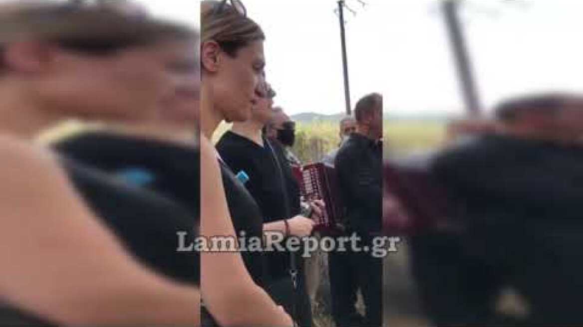 LamiaReport.gr: Έφυγε ο "άρχοντας" Βαγγέλης Τεμπέλης 