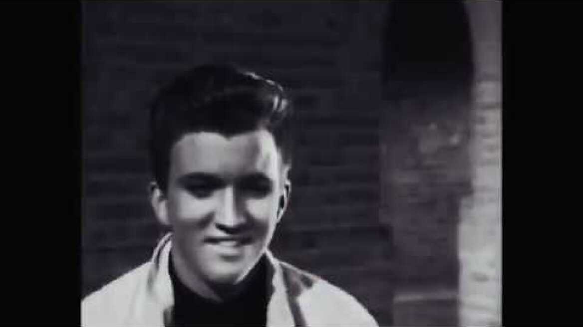 #Deepfake | Young Elvis sings "Never Gonna Give You Up"