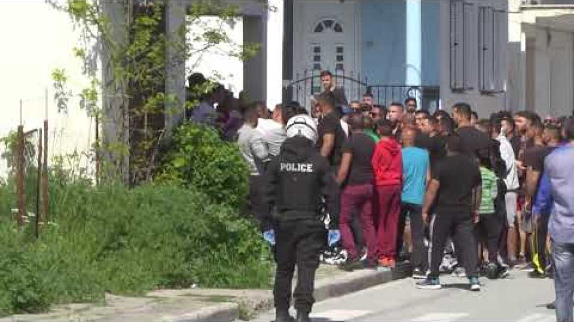 Ένταση μεταξύ των Ρομά