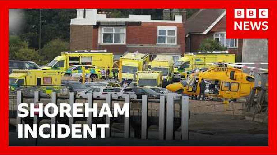 Shoreham incident leaves three family members dead | BBC News