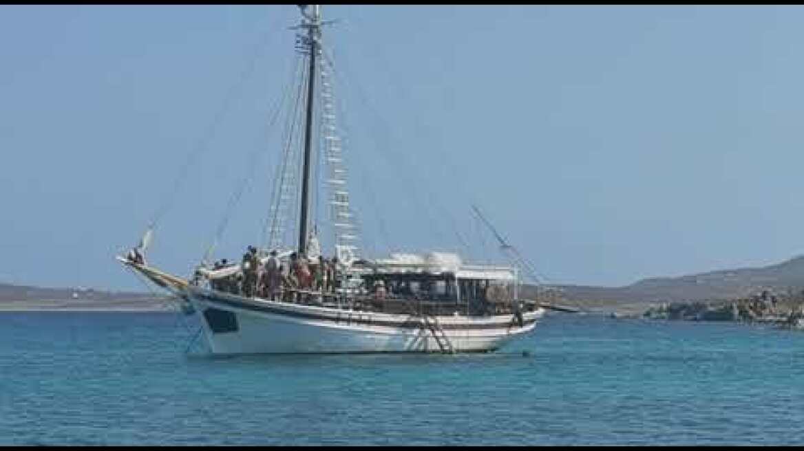 Μυκονος: Τα κορωνοπαρτι μεταφερθηκαν σε βιλες, γιοτ, ακομη και σε.. ιστιοπλοϊκα!