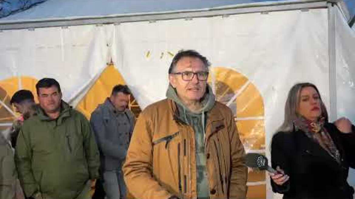 Ενημέρωση στο μπλόκο Πλατυκάμπου