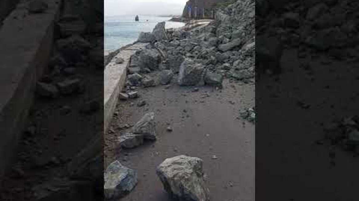 Κατολίσθηση στο δρόμο Σχίνο Αλεποχωρι