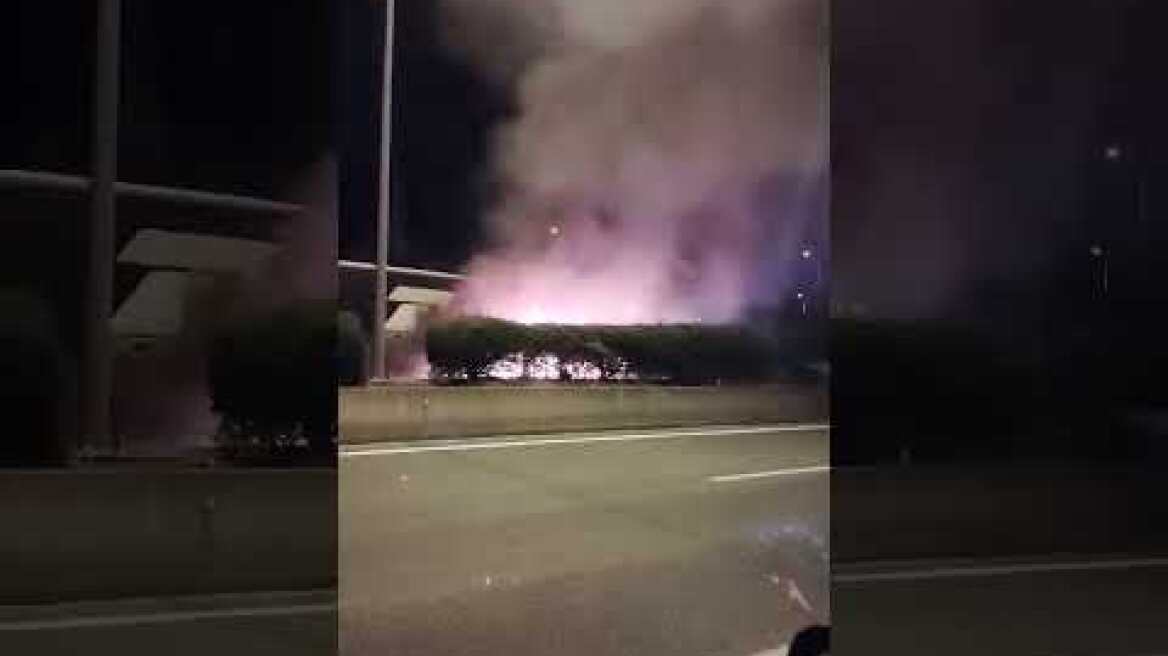 Μεγάλη φωτιά σε νταλίκα στο ύψος Κεφαλοβρύσου στην Ιονία  οδό