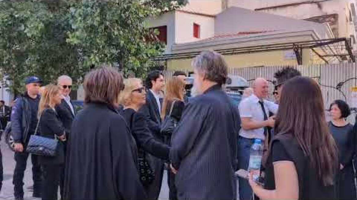 Το τελευταίο αντίο στον Διονύση Σαββόπουλο (9)