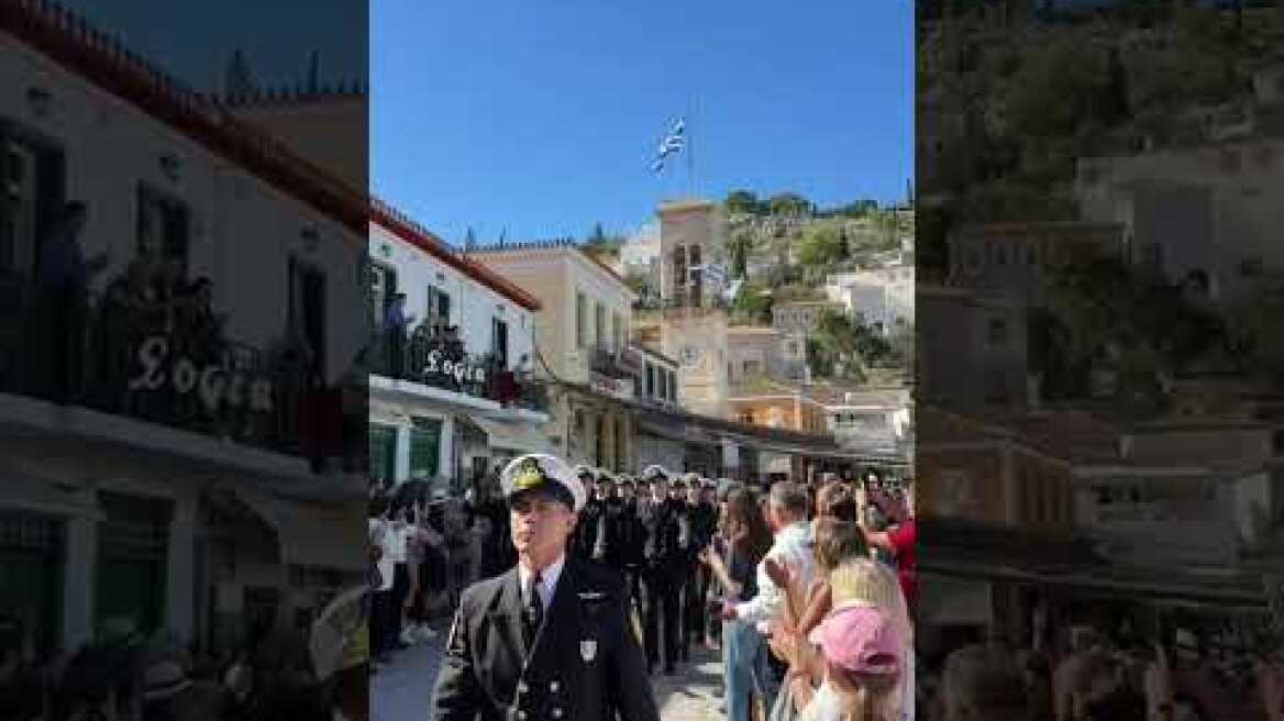 Παρέλαση στην Ύδρα