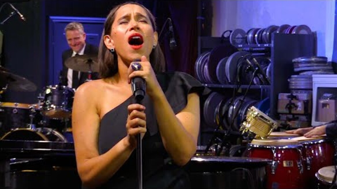 Amado Mio - Pink Martini ft. China Forbes