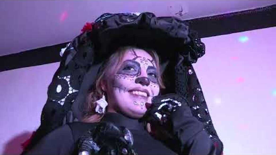 Εξωτικές χορεύτριες στο Μεξικό