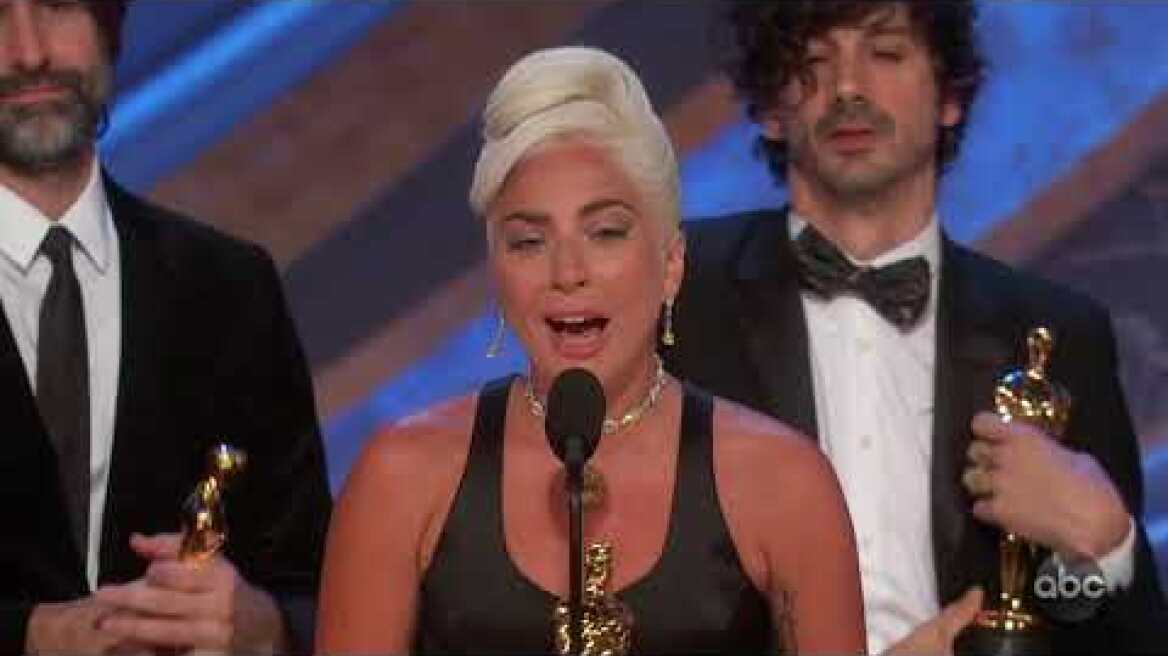 A STAR IS BORN Accepts the Oscar for Music (Original Song)