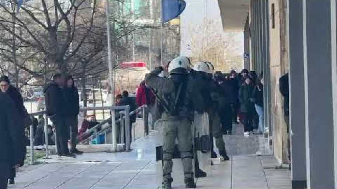 Συγκέντρωση αλληλεγγύης στους συλληφθέντες του ΑΠΘ (1)