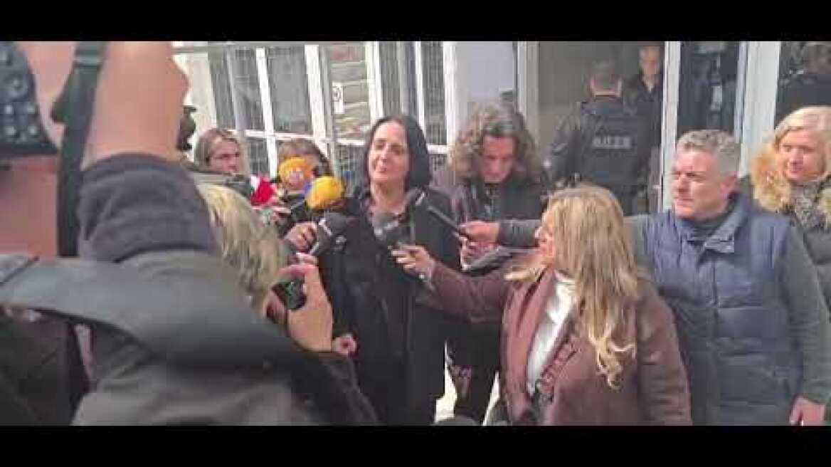 Δηλώσεις στην έναρξη της δίκης των Τεμπών