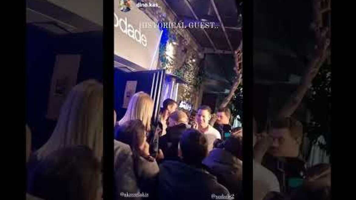 Με τον Τάιλερ σε μπαρ στο Γκάζι ο Κασσελάκης 5