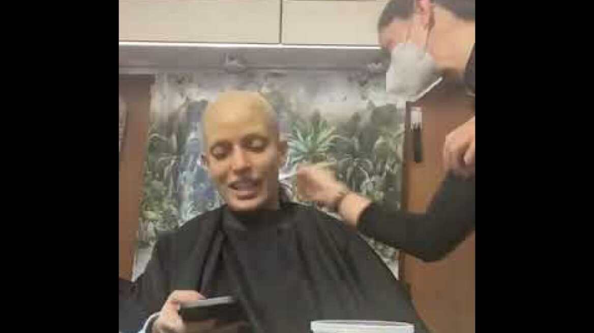 Η μεταμόρφωση της Τόνιας Σωτηροπούλου στην καρκινοπαθή ηρωίδα που υποδύθηκε