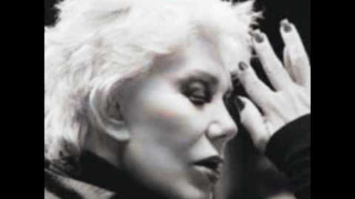 Η ΜΑΡΙΝΕΛΛΑ ΤΡΑΓΟΥΔΑ ΧΑΤΖΙΔΑΚΗ - ΟΔΟΣ ΟΝΕΙΡΩΝ