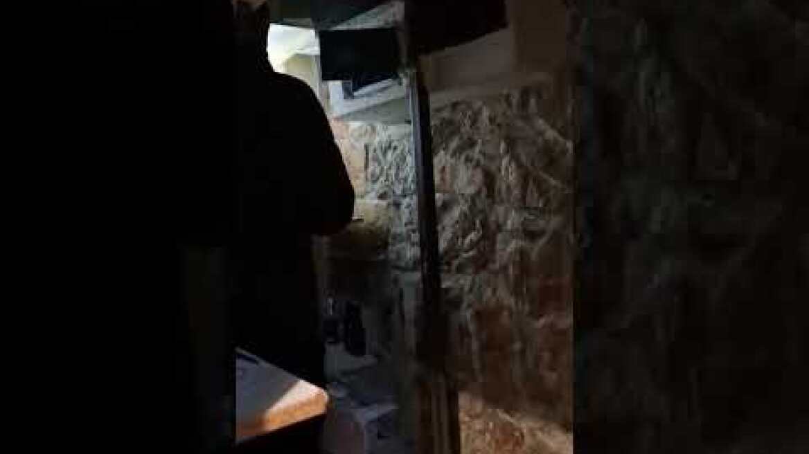 Kατασχέσεις της ΑΑΔΕ για κύκλωμα των αχυρανθρώπων