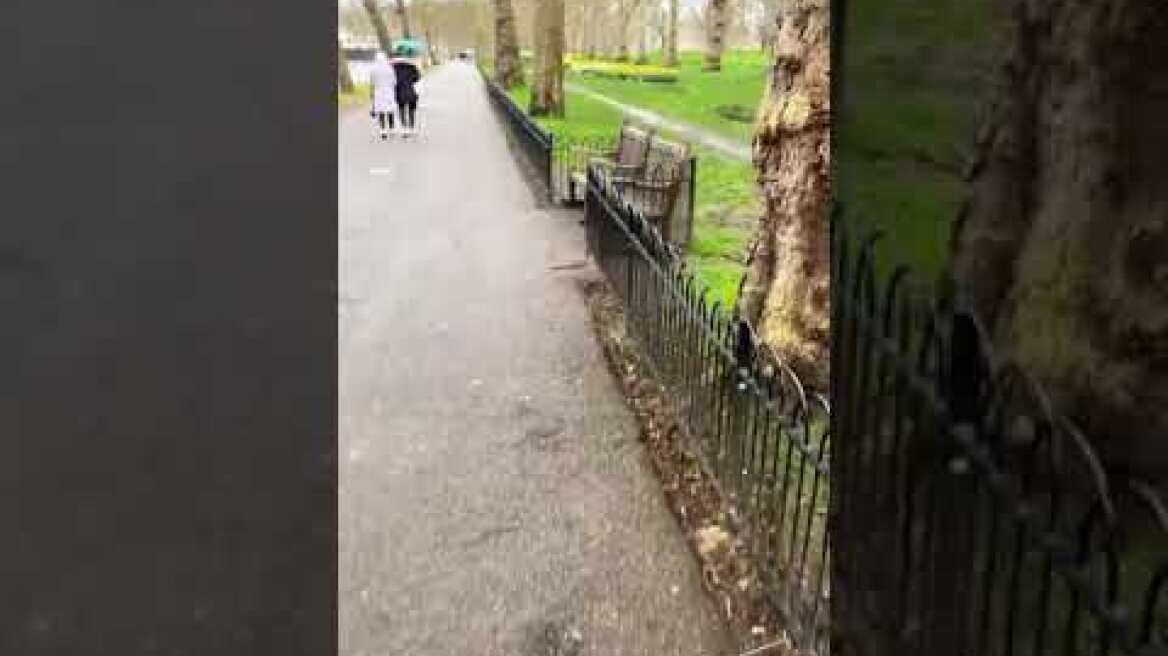 Κάτια Ταραμπανκό: Στο Λονδίνο για castings και φωτογραφίσεις (1)