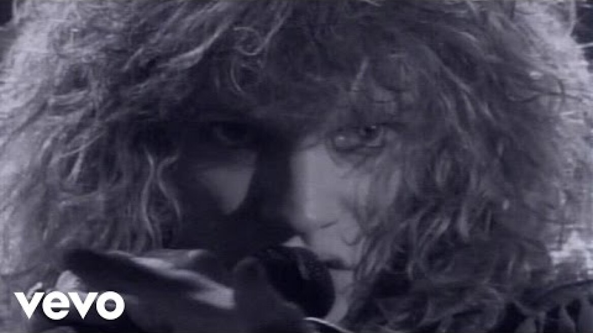 Bon Jovi - Livin' On A Prayer (Official Music Video)