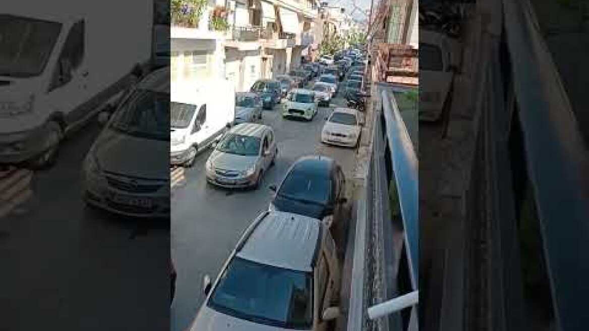 Ηράκλειο: Κυκλοφοριακό "έμφραγμα" παντού μετά το νέο μπλόκο των κτηνοτρόφων