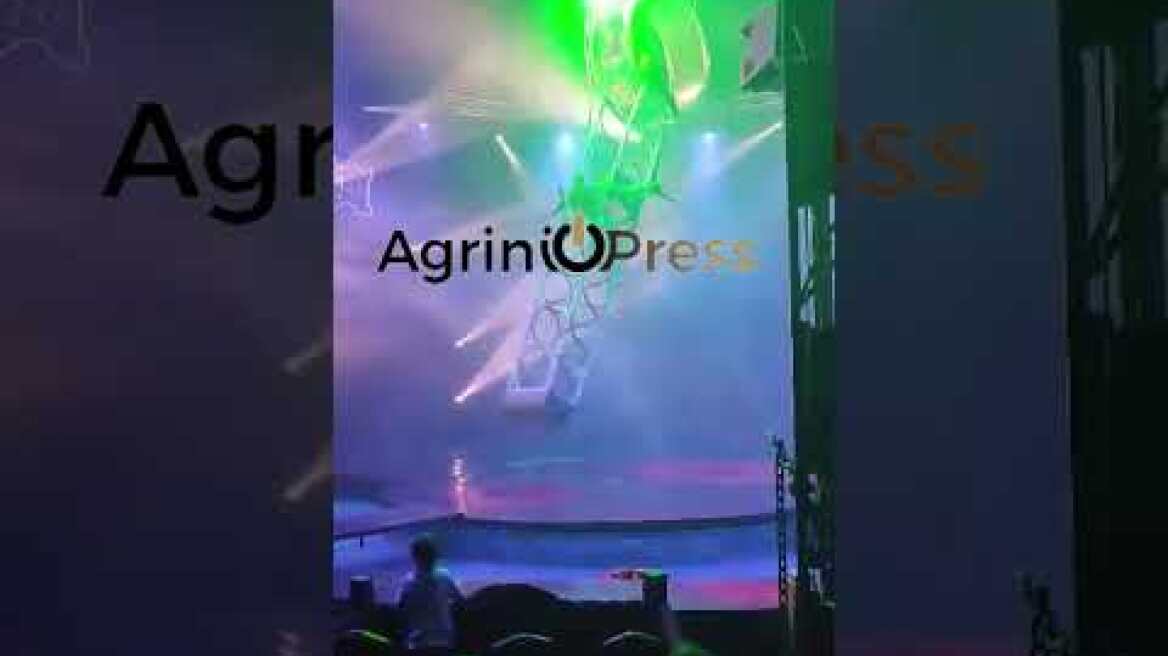 Αγρίνιο: H στιγμή της πτώσης του Ιταλού ακροβάτη