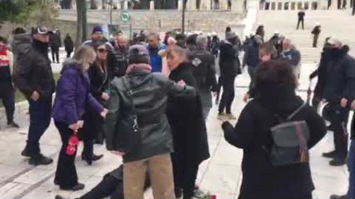 Λιποθυμία γυναίκας