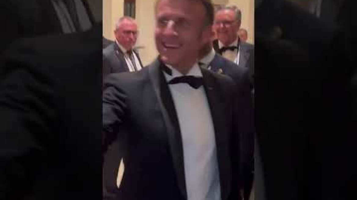 Τα συγχαρητήρια του Μακρόν σε οπαδούς του  Παναθηναϊκού (1)