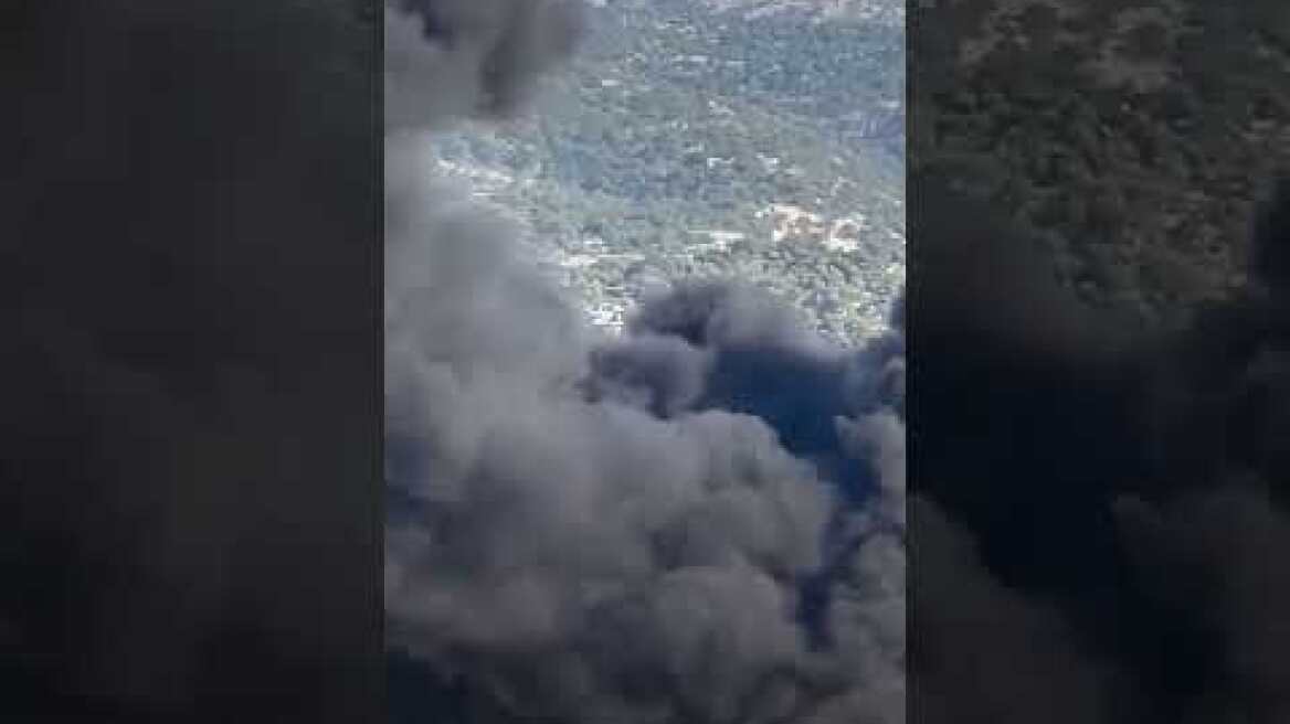 Τρόμος: Η στιγμή που ακούγονται πολλαπλές εκρήξεις στο εργοτάξιο στην Λεπενού