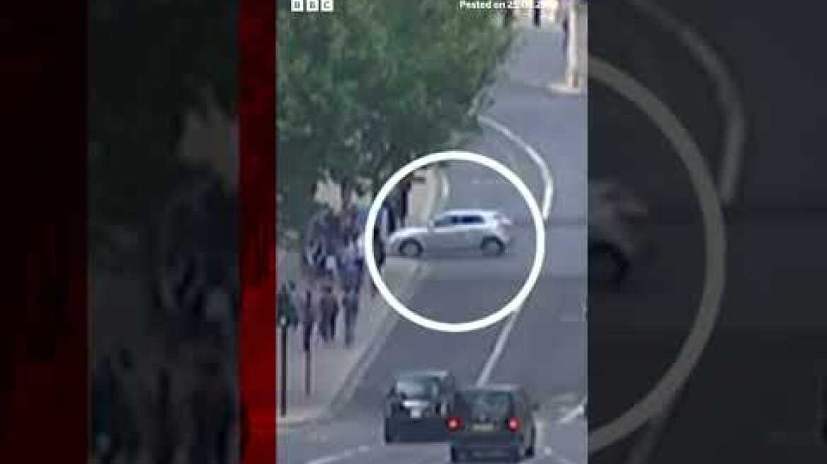 Moment car crashes into gates of Downing Street. #Shorts #BBCNews #London #Westminster