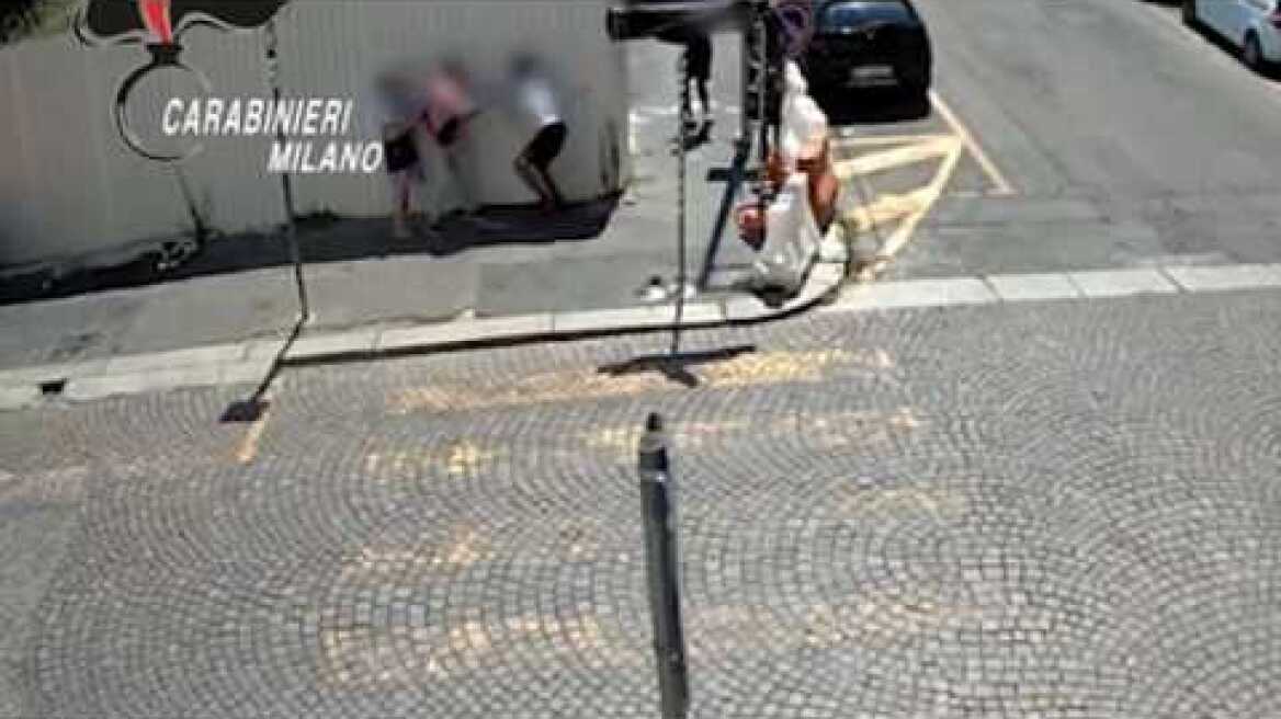 Tenta di rubare un orologio a un turista a Milano: arrestato grazie alle telecamere della caserma