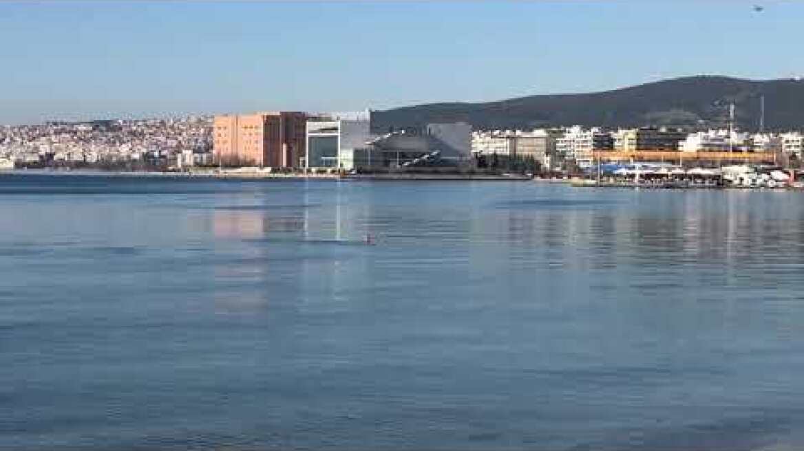 Thestival.gr Ανοιξιάτικη βουτιά στον Θερμαϊκό