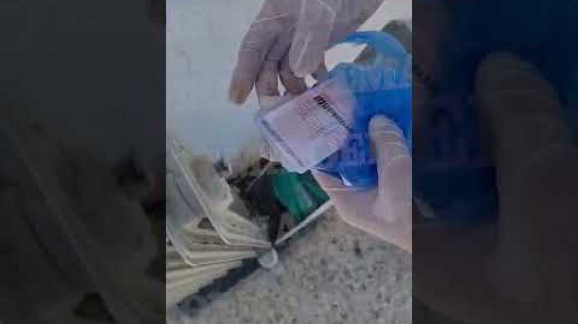 Κύκλωμα δουλεμπόρων: Έκρυβαν τις πλαστές ταυτότητες σε καλοριφέρ