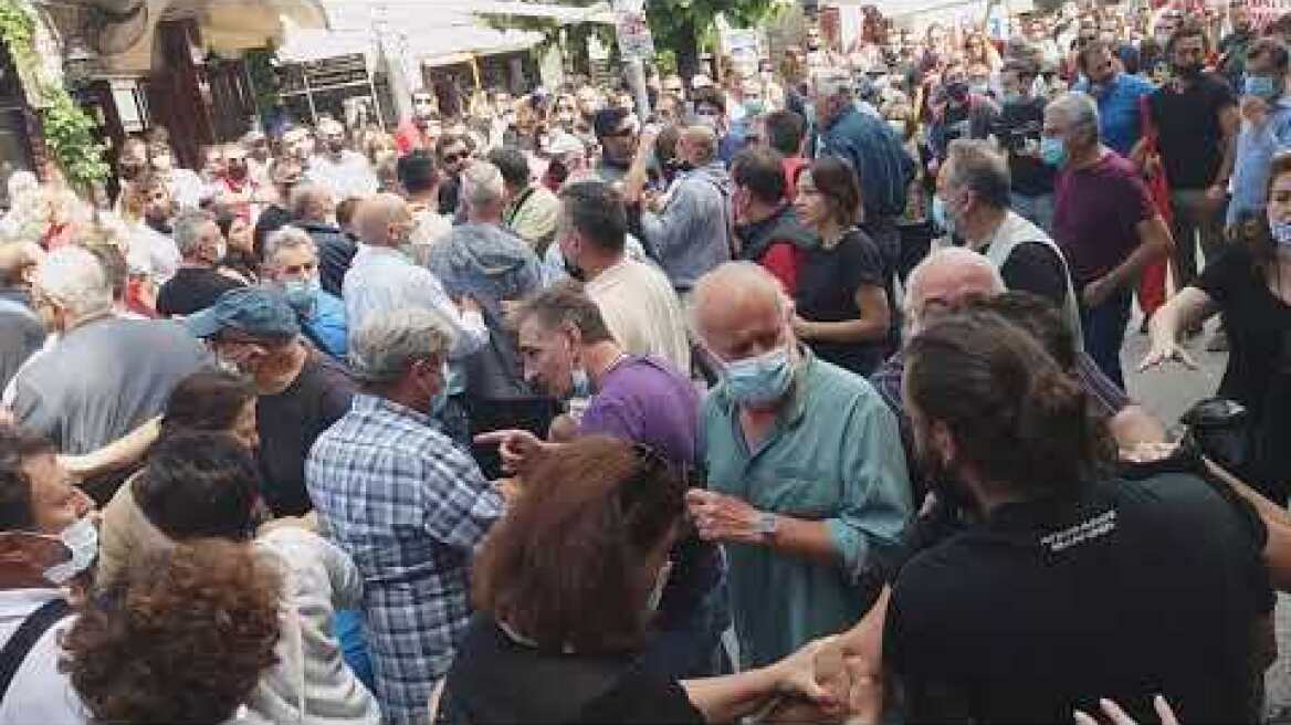 Συμπλοκή αντιεξουσιαστών- μελών ΣΥΡΙΖΑ 1