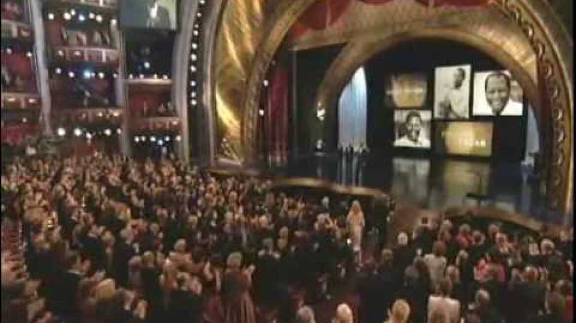 Sidney Poitier Receives an Honorary Award: 2002 Oscars