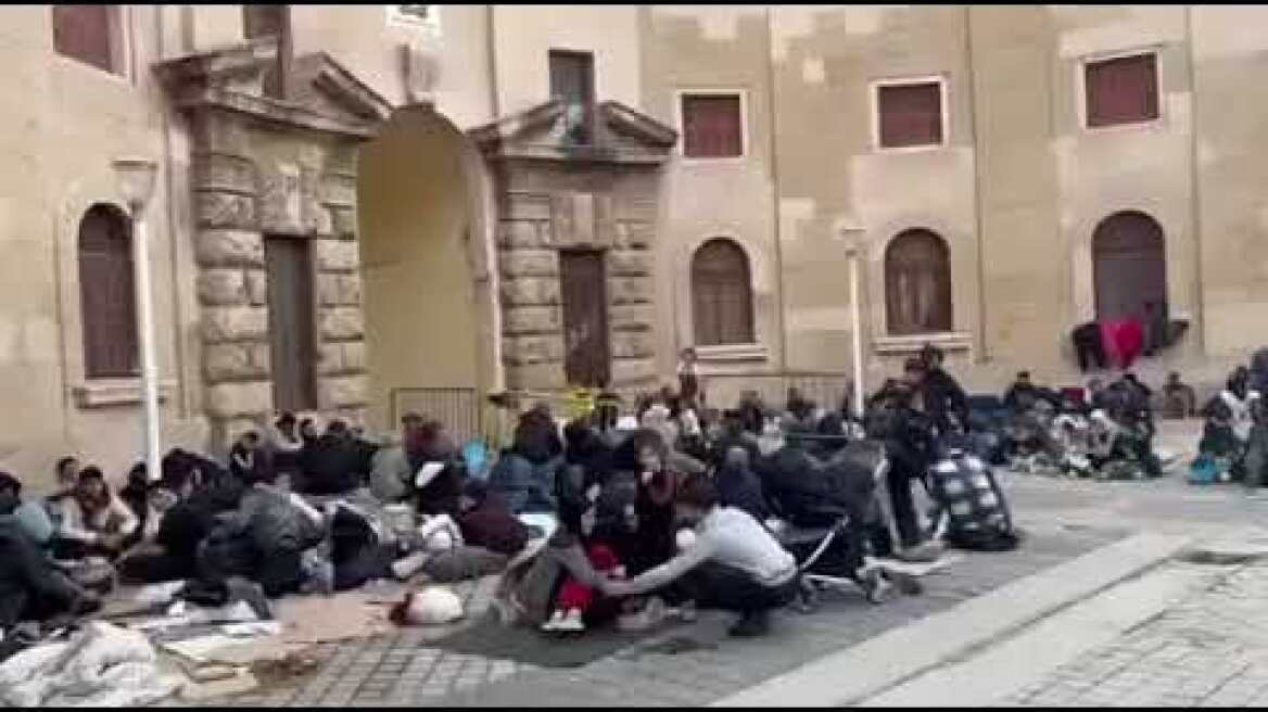 Μετανάστες στη Ρόδο (2)