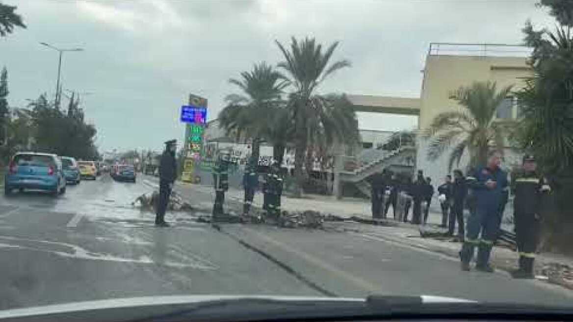 Κλειστή η Μεσογείων από Ρομά που έβαλαν φωτιές σε κάδους (2)