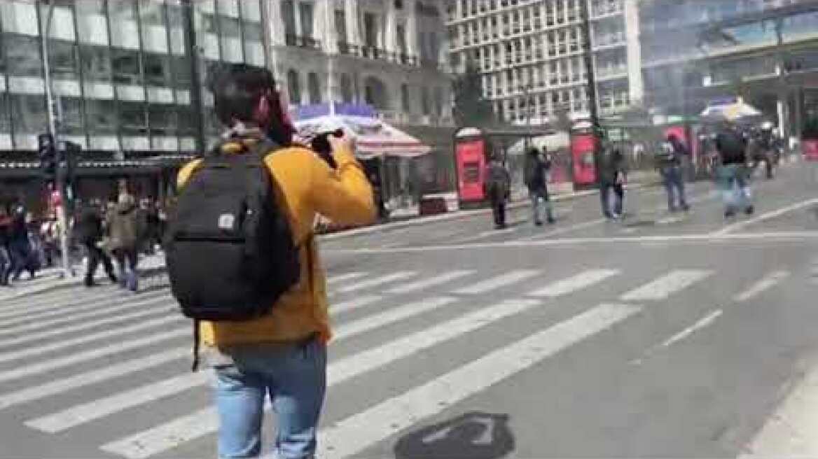 Επεισόδια στο συλλαλητήριο στο Σύνταγμα για την τραγωδία στη Λάρισα